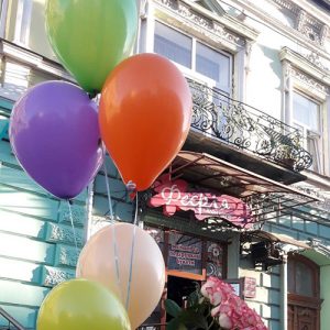 повітряні кульки з доставкою в Україні фото