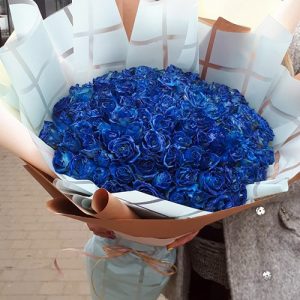 Букет 101 синяя роза фото