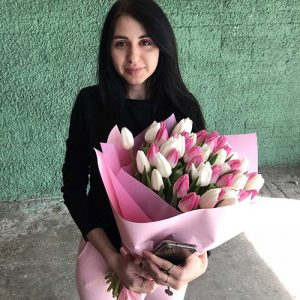 51 бело-розовый тюльпан