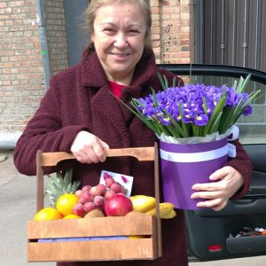 51 ирис в коробке 