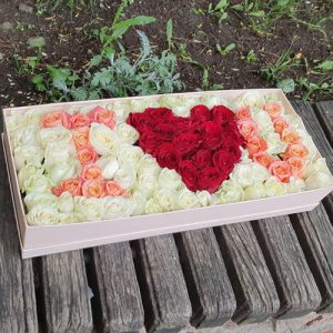 I Love You - из 101 розы в коробке