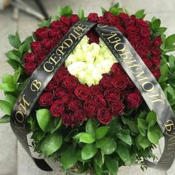 Товар «Кошик "Серце" 100 троянд» у Кошик "Серце" 100 троянд | від «Букетик 24» Фото товару Кошик "Серце" 100 троянд у Кошик "Серце" 100 троянд
