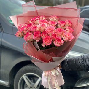 Букет з 25 рожевих роз фото