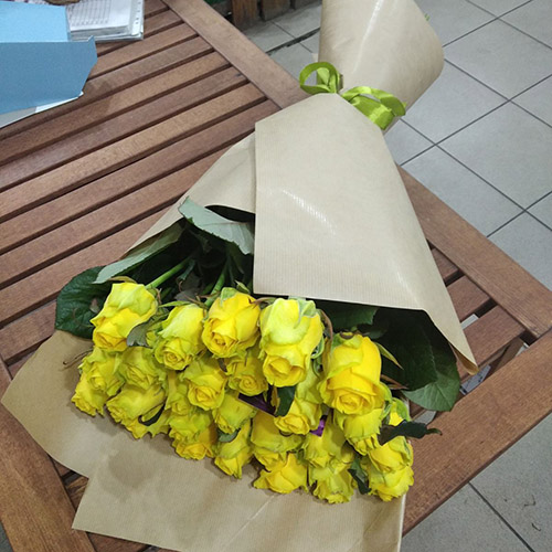 жёлтые розы букет фото
