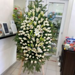 Товар «Вінок «В білих кольорах»» у Вінок «В білих кольорах» | від «Букетик 24» Фото товару Вінок «В білих кольорах» у Вінок «В білих кольорах»